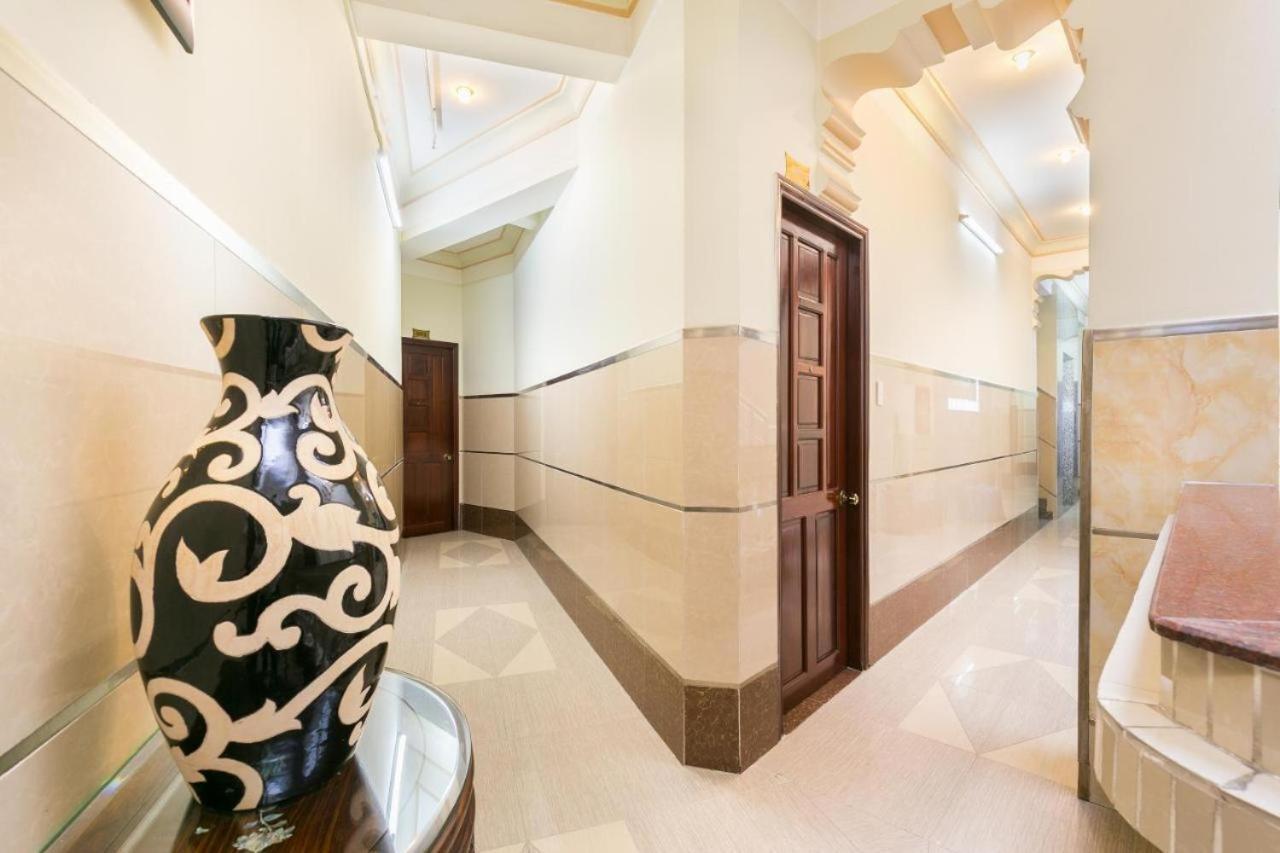 Tan Dat Hoa Hotel & Massage Хошимін Екстер'єр фото