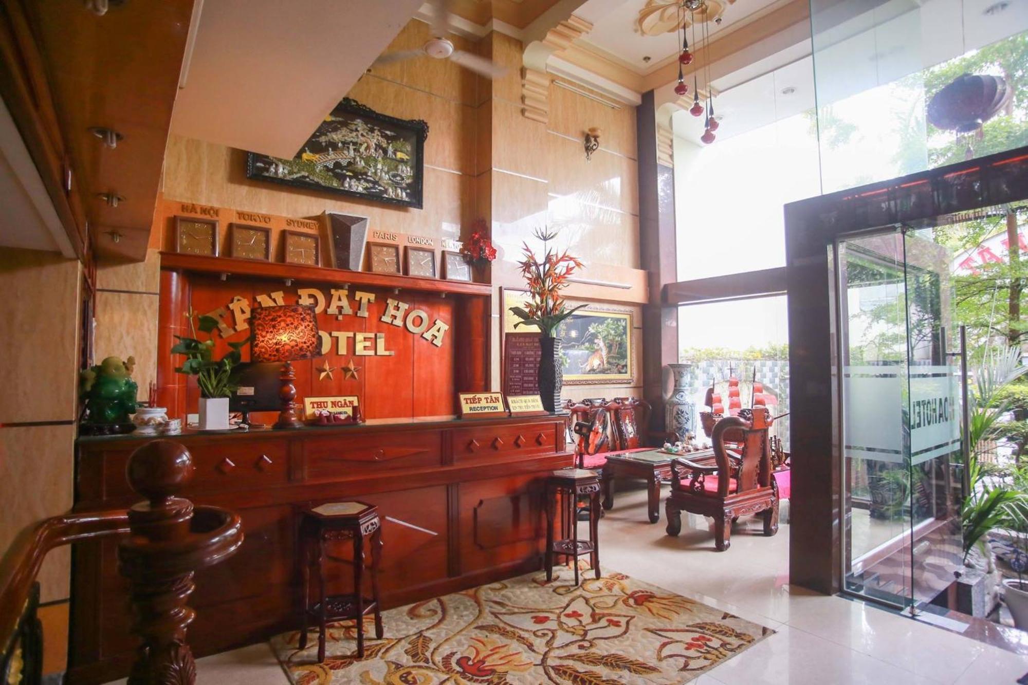 Tan Dat Hoa Hotel & Massage Хошимін Екстер'єр фото
