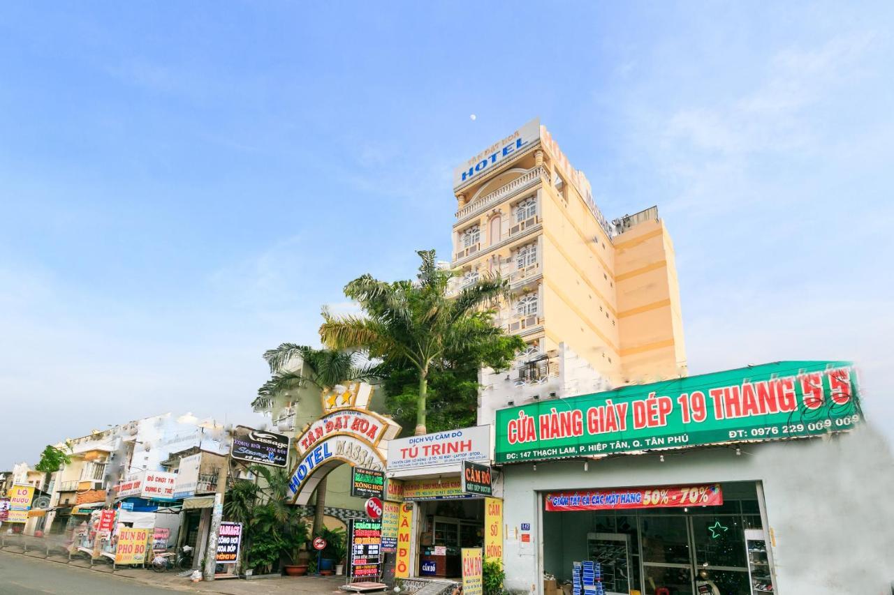 Tan Dat Hoa Hotel & Massage Хошимін Екстер'єр фото