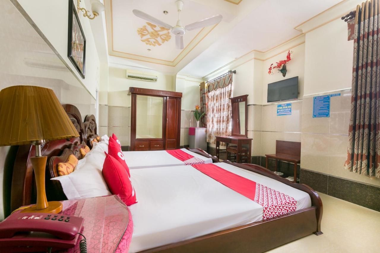 Tan Dat Hoa Hotel & Massage Хошимін Екстер'єр фото